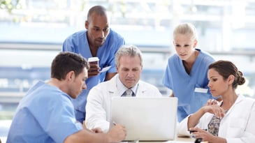 Training healthcare professionals with e-learning