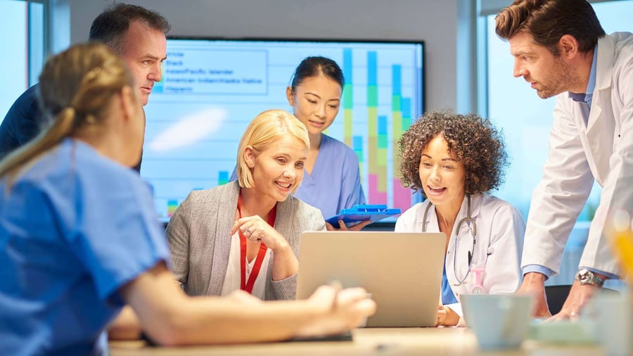advantages of staff training with compliance healthcare LMS