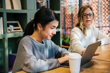 5 ways an LMS can help engage managers with employee training