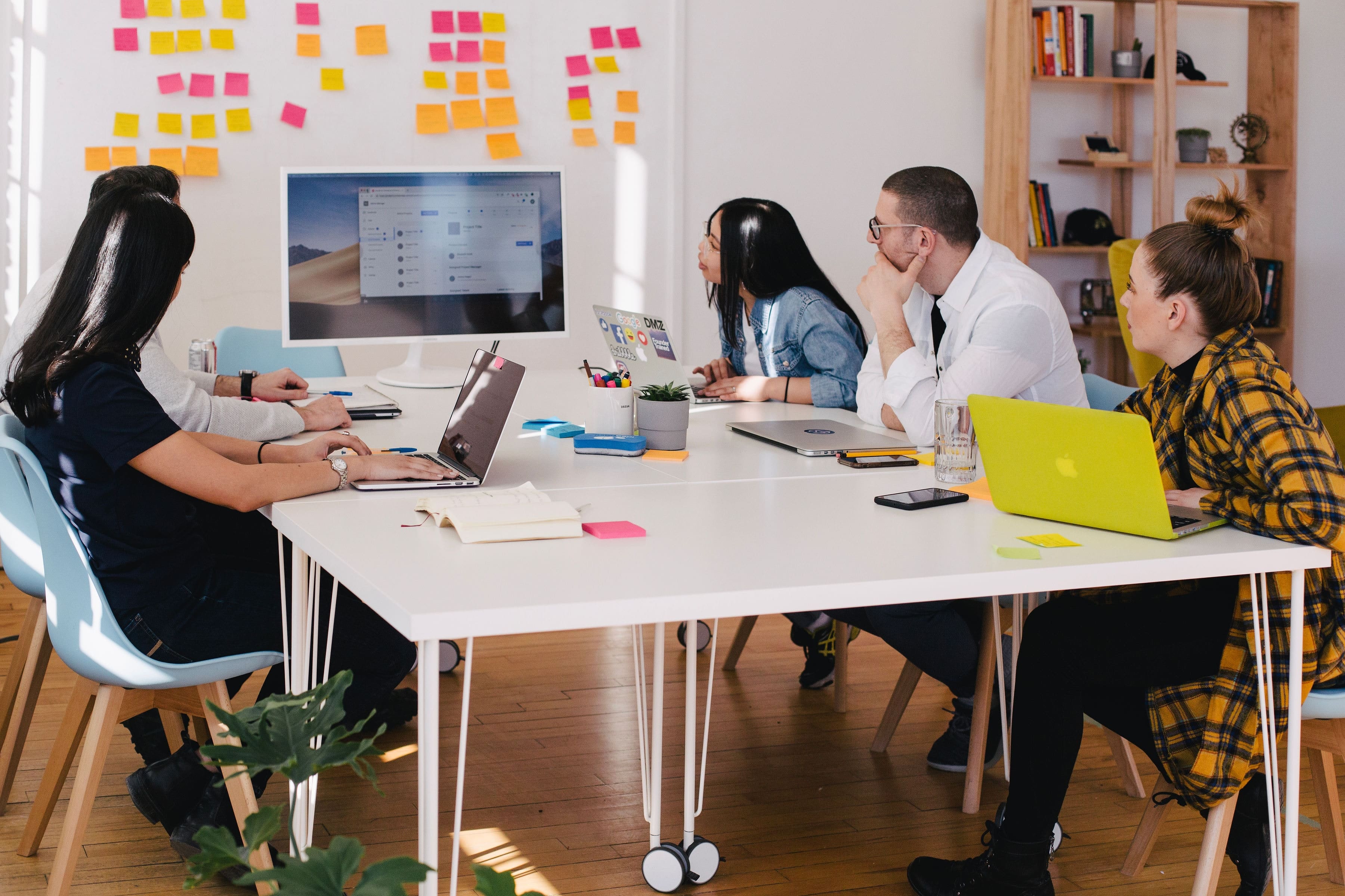 6 Tips for Creating Compliance eLearning In Your LMS Thumbnail